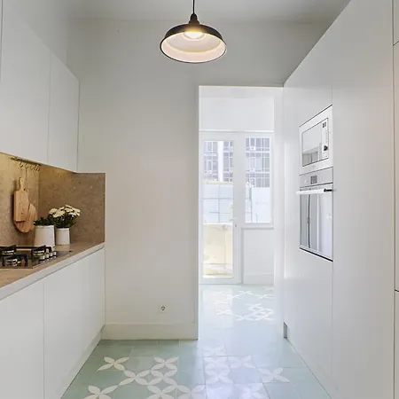 Bmyguest - Fifty Two Apartment